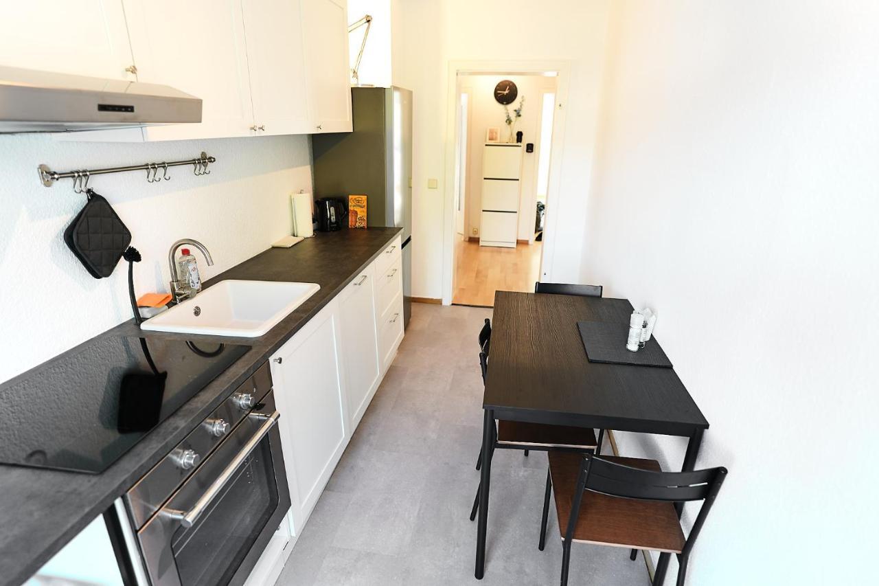N2 Centrally Located 3-Room Apartment With Balcony Or Individual Rooms Karlsruhe Exteriér fotografie