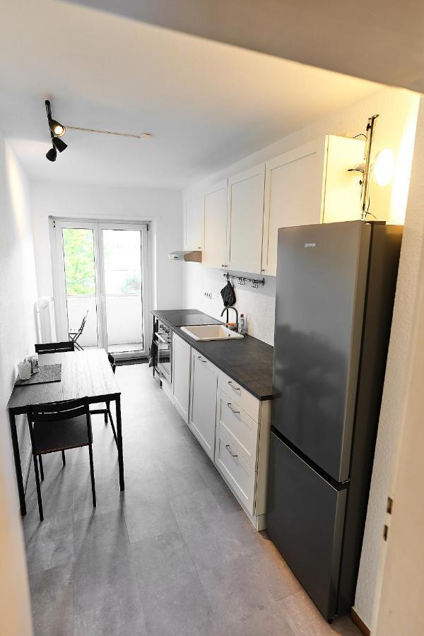 N2 Centrally Located 3-Room Apartment With Balcony Or Individual Rooms Karlsruhe Exteriér fotografie